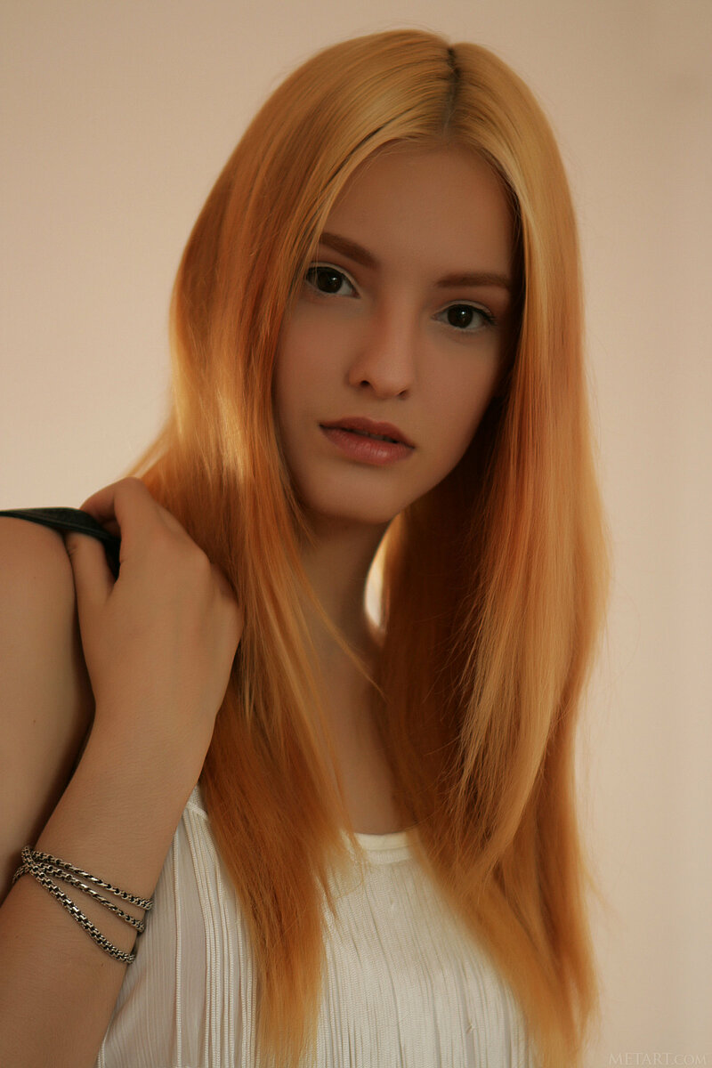 Адриана, 29 лет, 4 размер груди